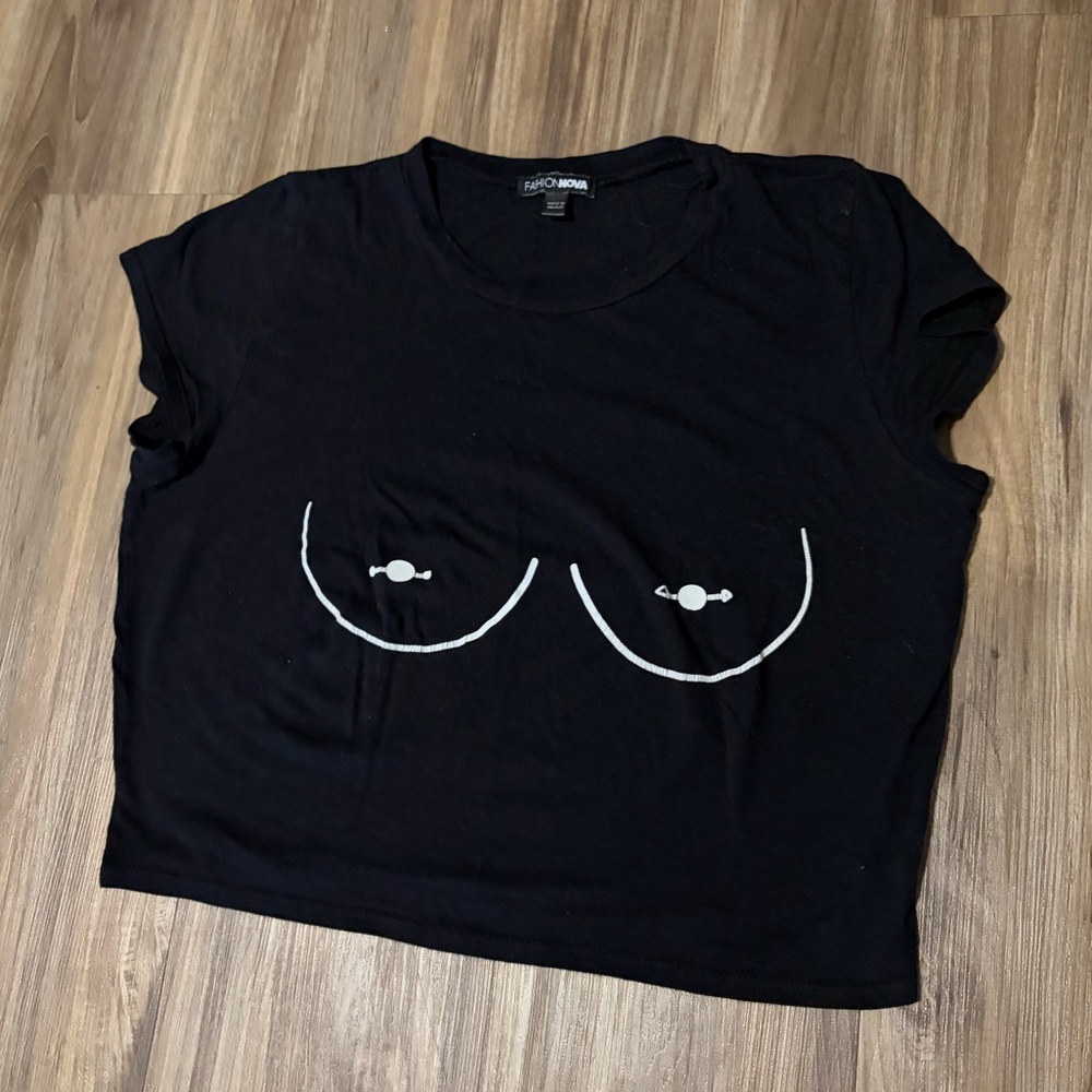 Fashion Nova Black Cropped Tee with White Graphic